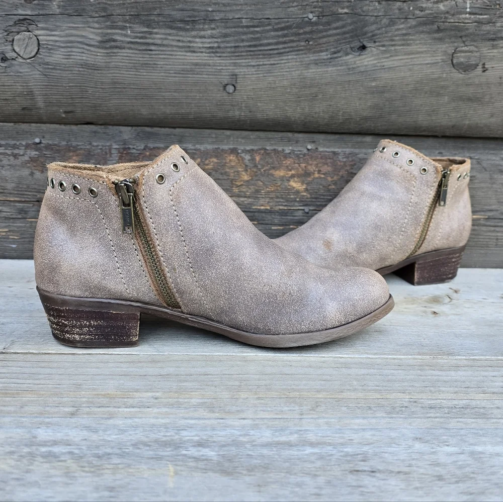 Minnetonka brenna rustic
